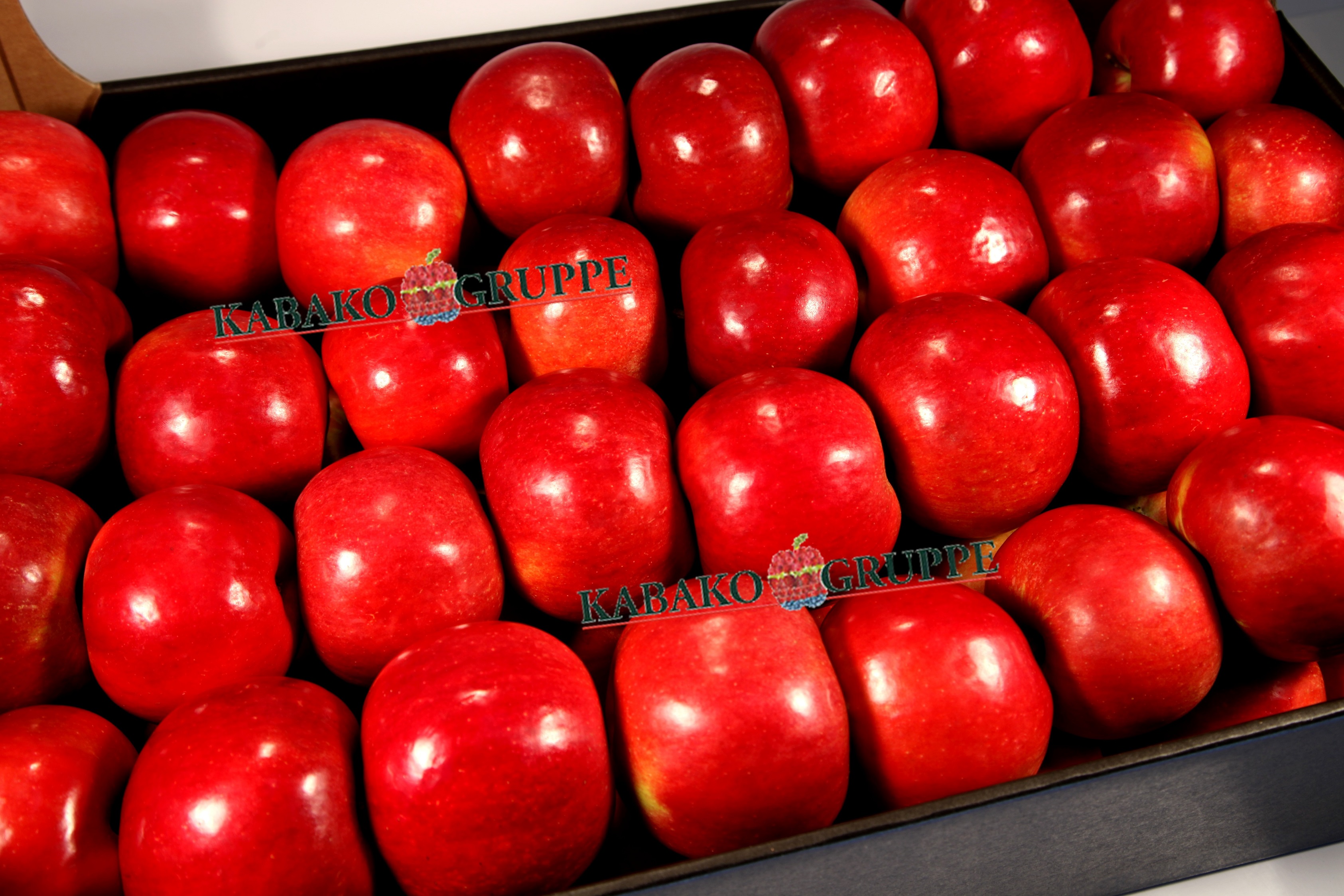 Frozen (IQF) Apples 57
